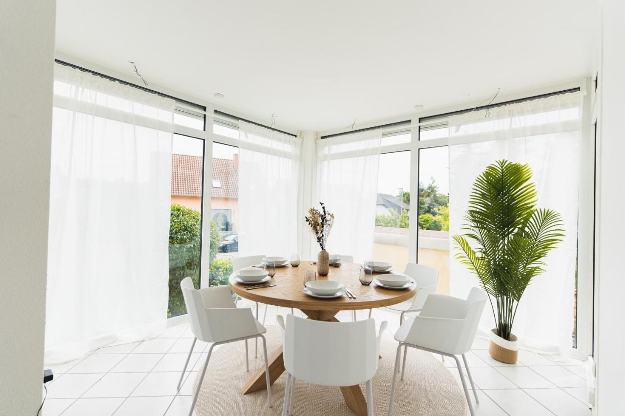 Appartment In Den Weinbergen Bei Mainz - Mit 2X Doppelzimmern, 1X Grosses Wohnzimmer, Bad & Kueche Stadecken-Elsheim Luaran gambar